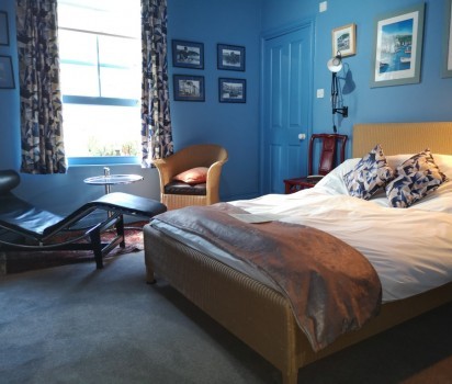 Hill View House, Dartmouth
