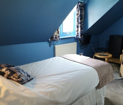 Hill View House, Dartmouth